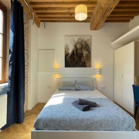 Le Petit St Pierre Charmant 2 Pers Valmy Lyon Dış mekan fotoğraf